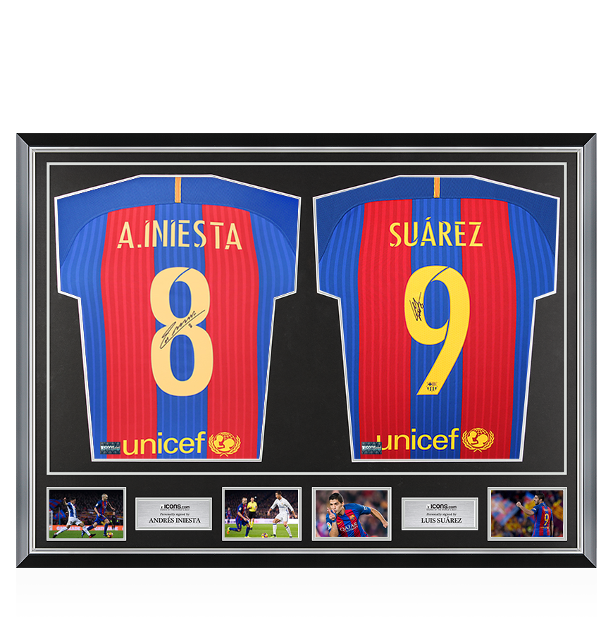 A. INIESTA サイン入り記念品 背番号8 A. INIESTA サイン入り記念品 背番号8 - メルカリ