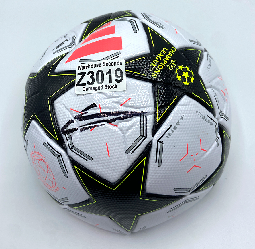 UEFA Champions League Final2018 試合球 Adidas Finale 8 is official match ball of Champions League
