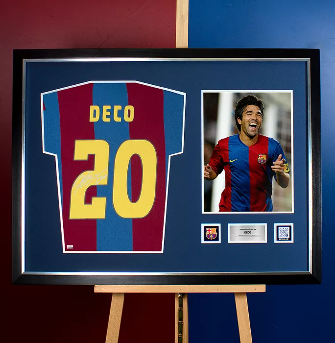 Deco Official FC Barcelona Back Signed and Framed Retro Home