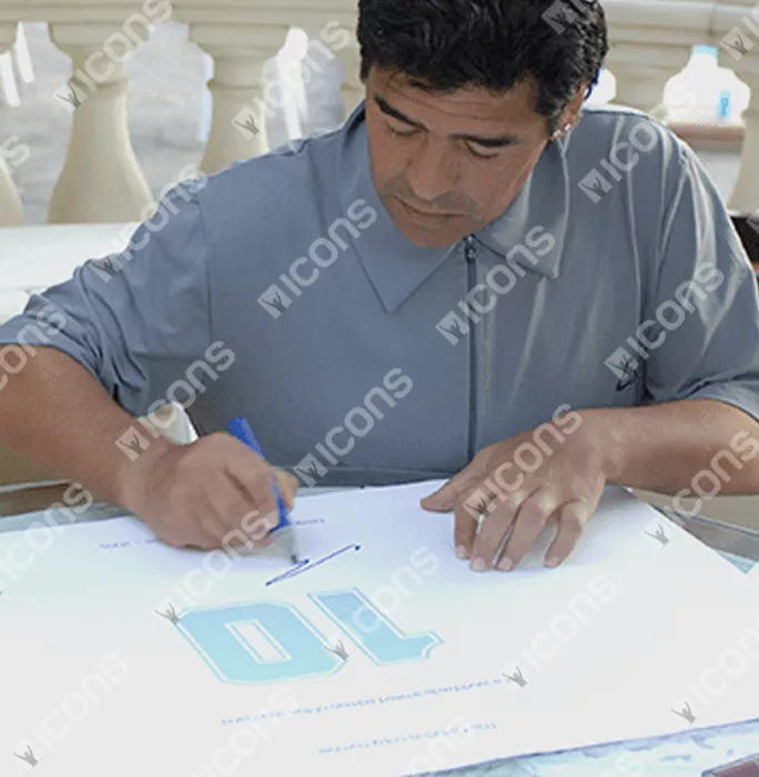 Signing photo Signing photo