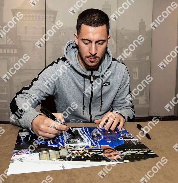 Eden Hazard Signed Chelsea Photo In Black Wooden Frame: 2016-17