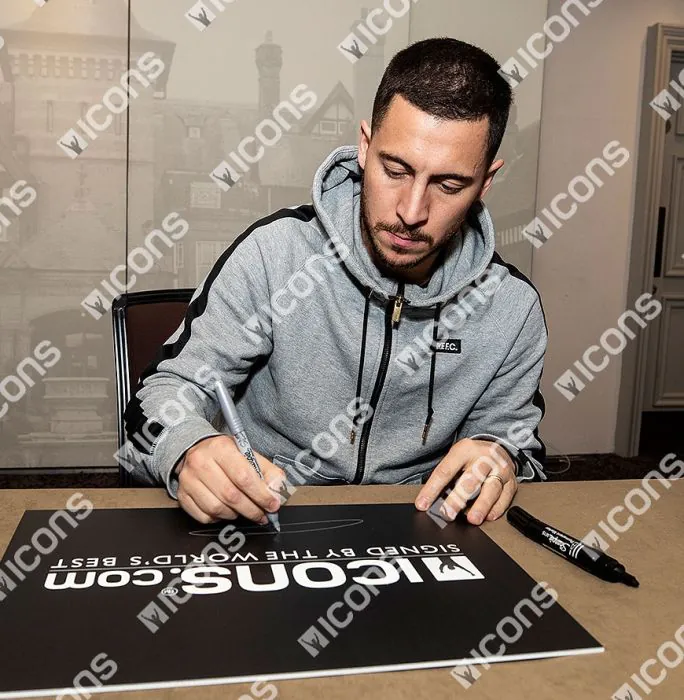 Eden Hazard Signed Chelsea Photo In Black Wooden Frame: 2016-17