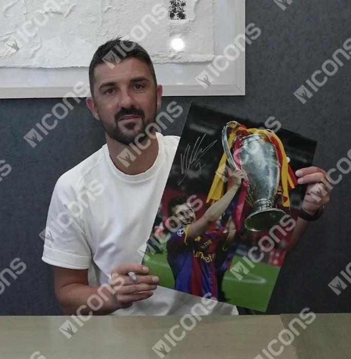 David Villa Official FC Barcelona Signed and Framed Photo: 2011