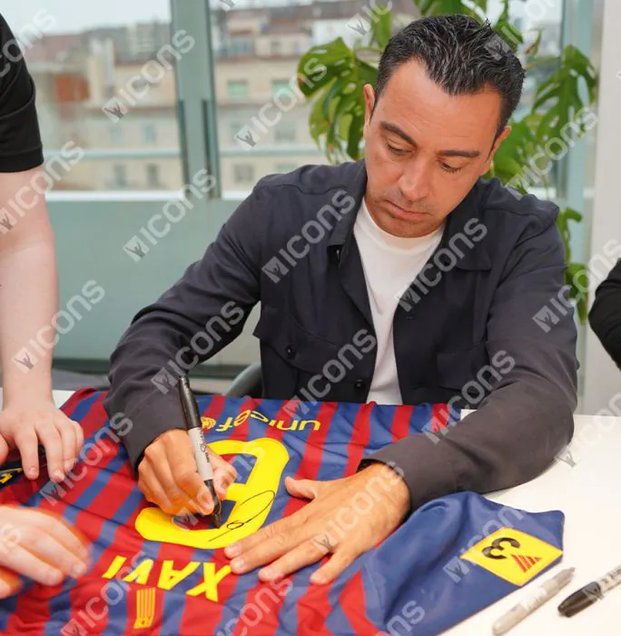 Xavi Official UEFA Champions League Back Signed and Framed FC