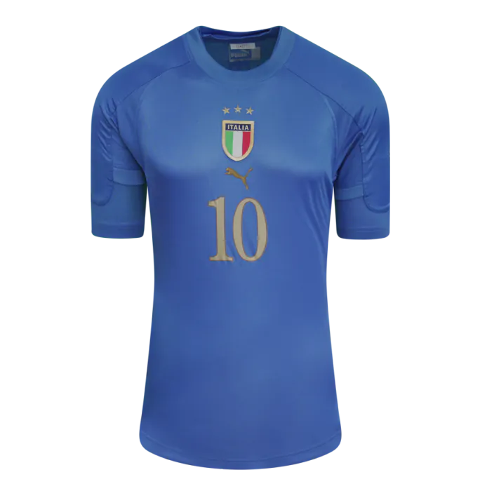 Francesco Totti Back Signed Italy 2004-06 Home Shirt In Hero Frame