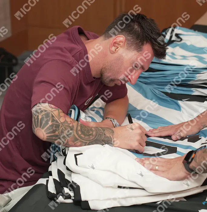Lionel Messi & Enzo Fernandez Official 2022 FIFA World Cup™ Signed