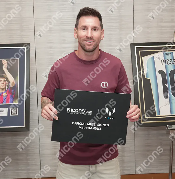 Lionel Messi & Enzo Fernandez Official 2022 FIFA World Cup™ Signed