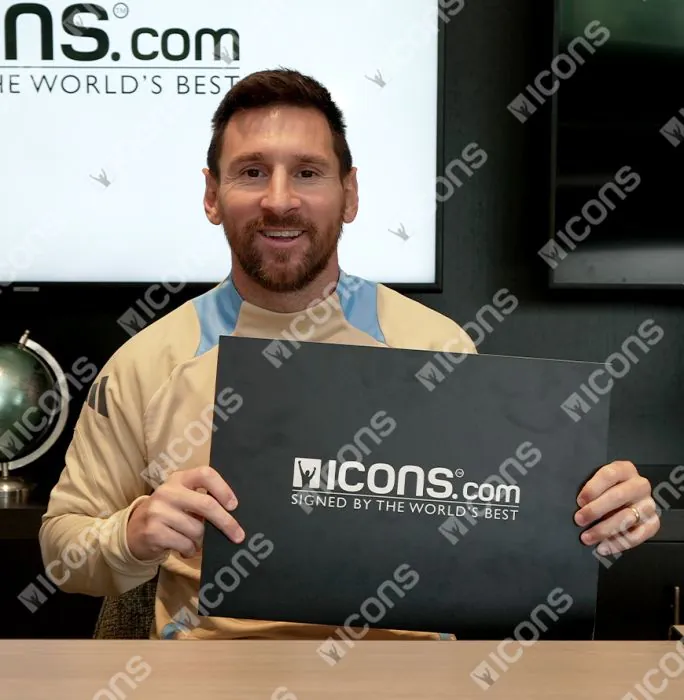 Lionel Messi & David Villa Front Signed FC Barcelona 2010-11 Away