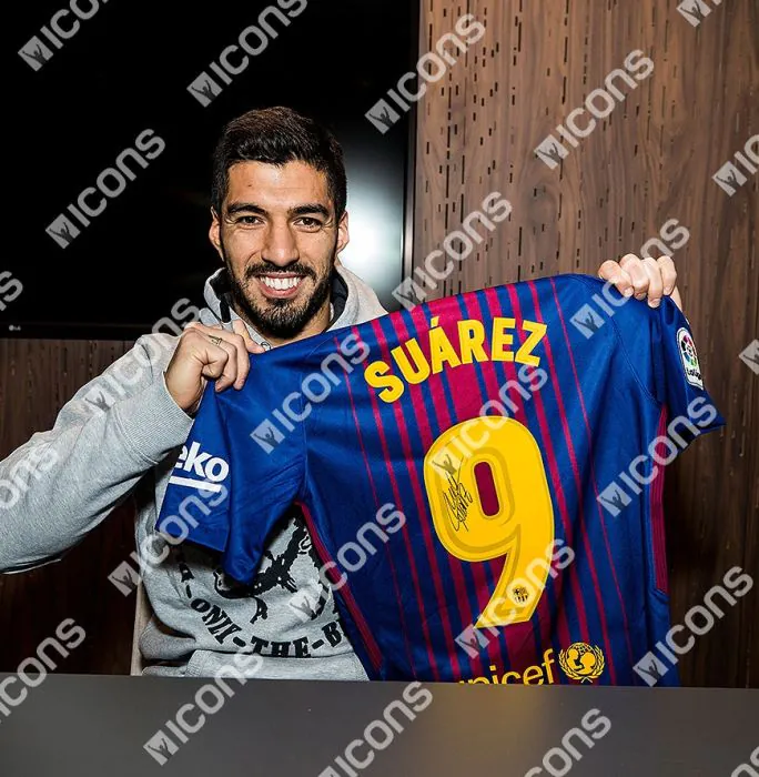 Luis Suarez Back Signed FC Barcelona 2017-18 Home Shirt