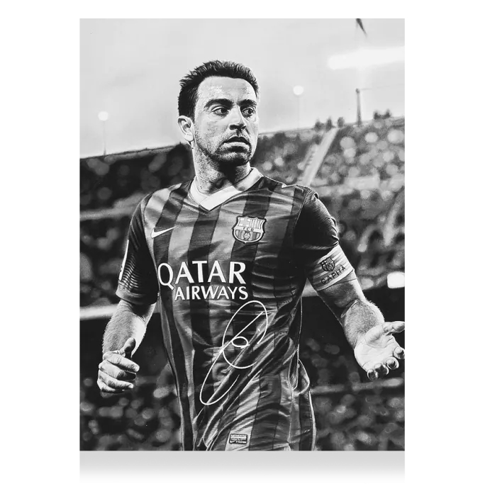 Exclusive Memorabilia Photo de Barcelone signée par Xavi : coupe. Cadre de luxe