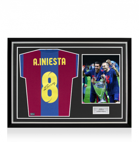 A. INIESTA サイン入り記念品 背番号8 A. INIESTA サイン入り記念品 背番号8 - メルカリ