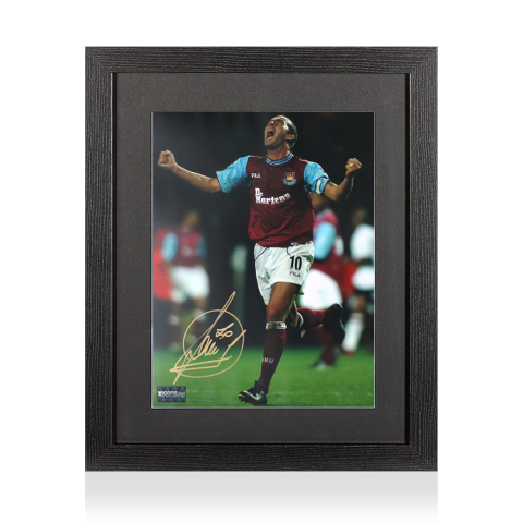 Paolo Di Canio Signed West Ham Photo In Black Wooden Frame: Goal Celebration Paolo Di Canio Signed West Ham Photo In Black Wooden Frame: Goal Celebration
