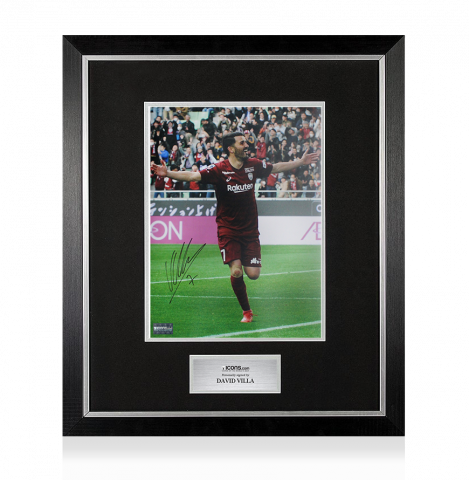 David Villa Signed Vissel Kobe Photo In Premium Photo Frame