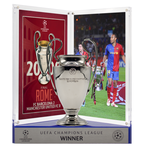 Lionel Messi Official UEFA Champions League Signed 3D Mini Replica Trophy on Stand: 2009 Winner