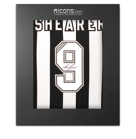 Alan Shearer Back Signed Newcastle 1993-95 Home Shirt In Deluxe Packaging Alan Shearer Back Signed Newcastle 1993-95 Home Shirt In Deluxe Packaging