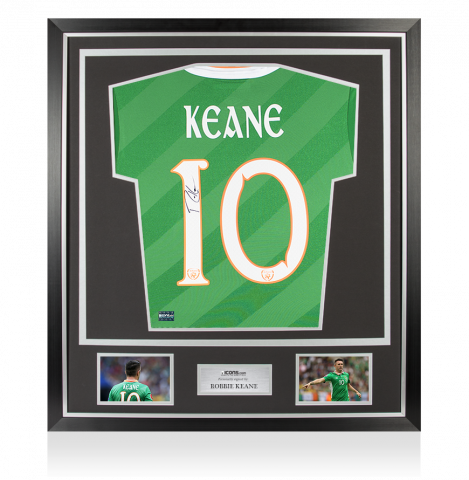 MATCH ISSUE Robbie Keane Back Signed Republic of Ireland 2016-17 Home Shirt In Classic Frame