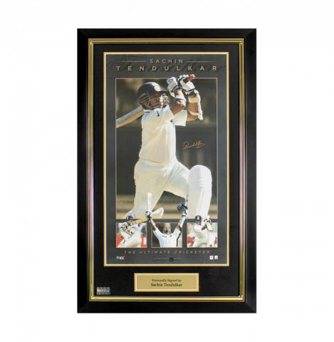 Sachin Tendulkar Signed and Framed India Photo: The Ultimate Cricketer