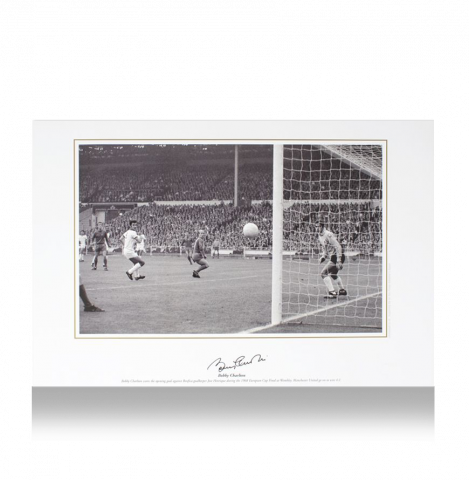 Bobby Charlton Signed Manchester United 1968 European Cup Final Photo