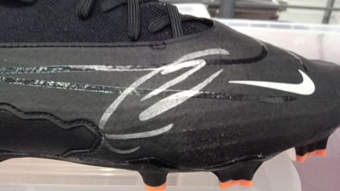 WAREHOUSE SECONDS Zlatan Ibrahimovic Signed Black Nike Phantom GX Pro FG Boot - Grade E