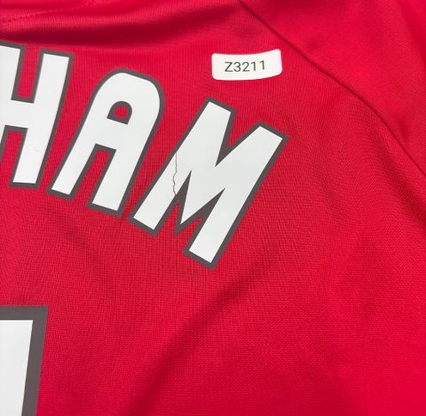 WAREHOUSE SECONDS David Beckham Back Signed Manchester United 1999 UEFA Champions League Home Shirt  - Grade A