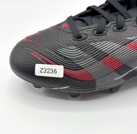 WAREHOUSE SECONDS Alessandro Del Piero Signed Adidas Predator Boot - Grade B