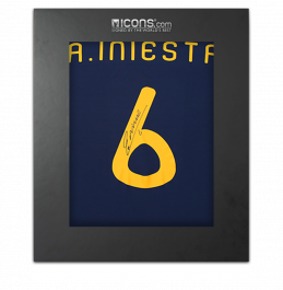 A. INIESTA サイン入り記念品 背番号8 Andres Iniesta Signed Spain Photo: 2010 FIFA World Cup Winner