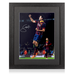 Sergio Busquets Signed FC Barcelona Photo In Black Wooden Frame: Camp ...