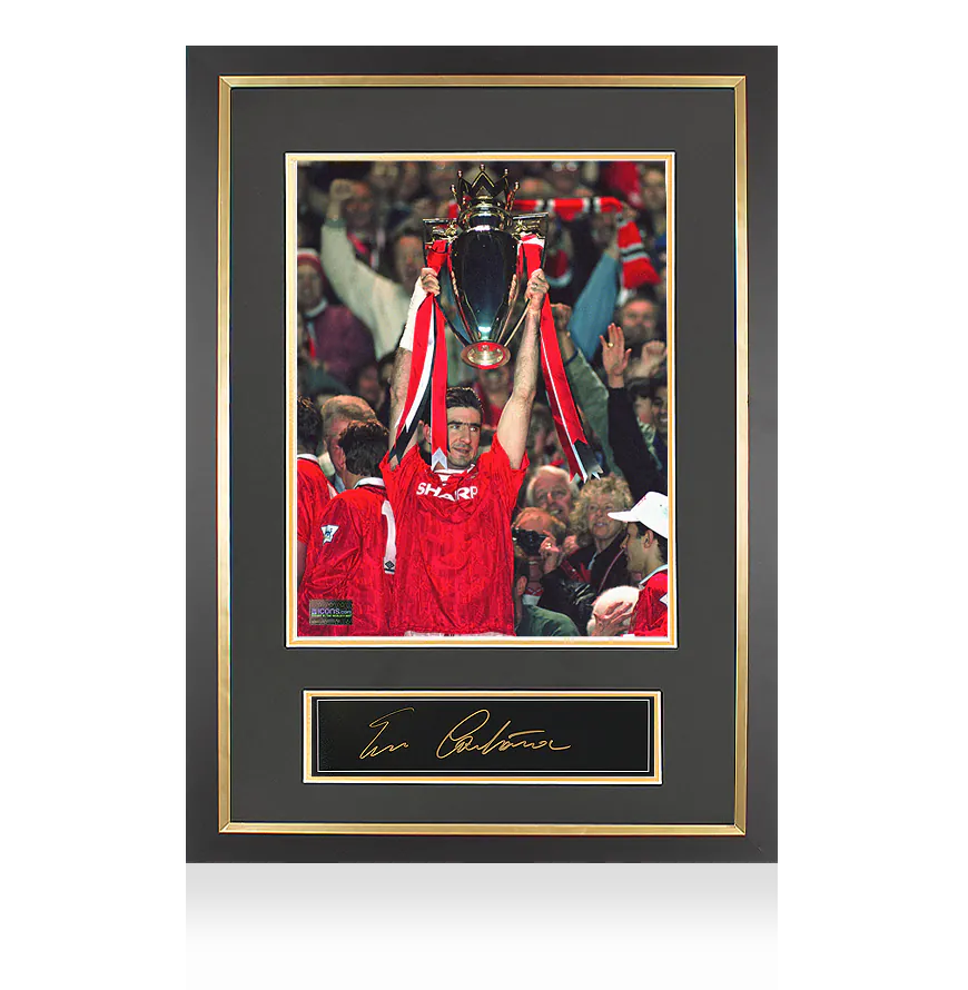 eric-cantona-signed-plaque-in-