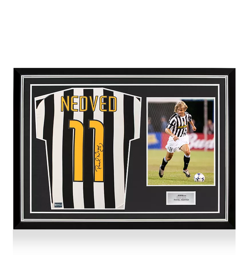 2003PANINI JUVENTUS PAVEL NEDVED ジャージカード 2003 PANINI CALCIO CARDS JUVENTUS PAVEL NEDVED JERSEY CARD