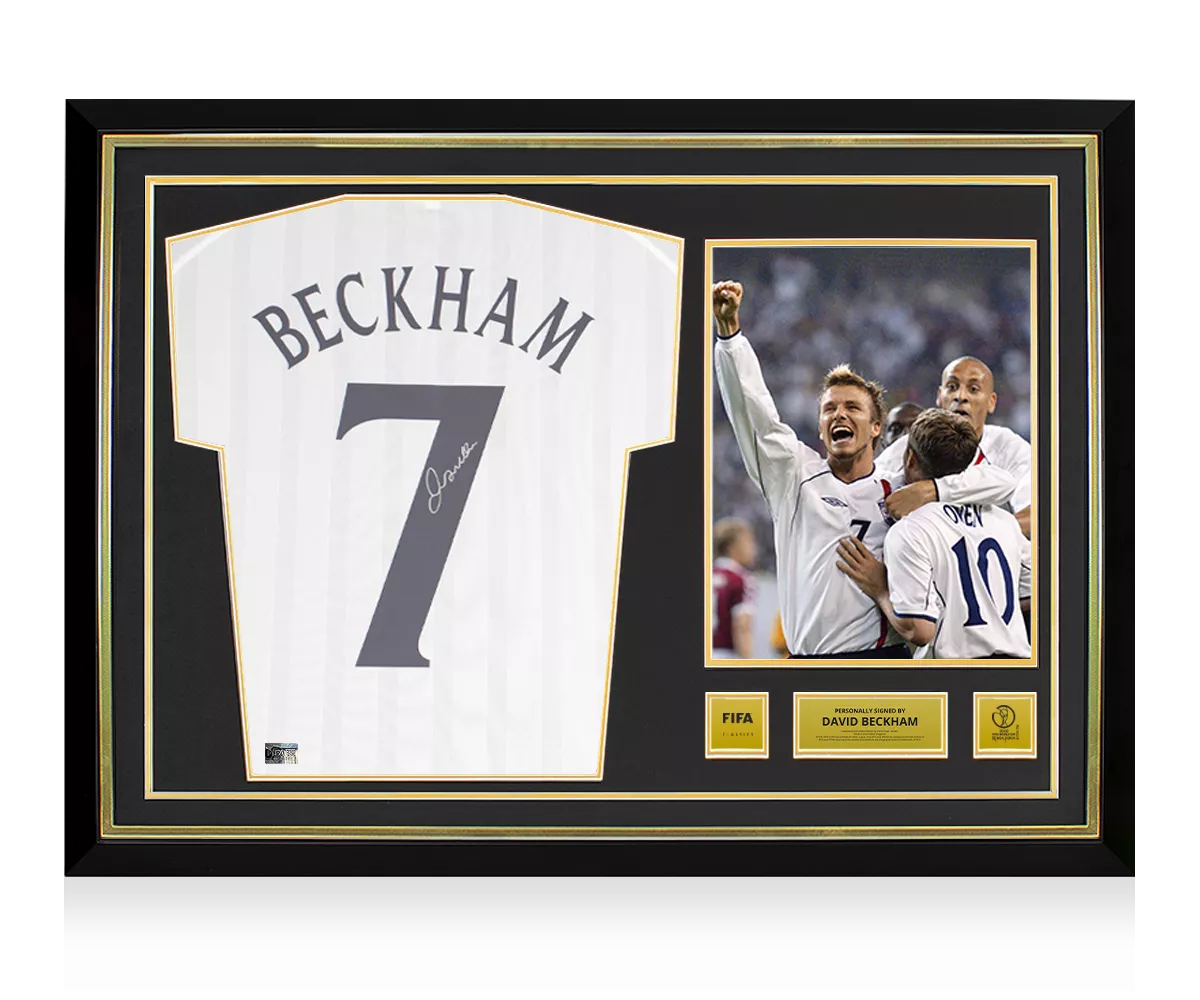 2002年　英国 David Beckham 額縁付きフォト icdbees1fwc2002hf1_david_beckh