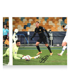 Sergino Dest Signed FC Barcelona Photo: UEFA Champions League Goal
