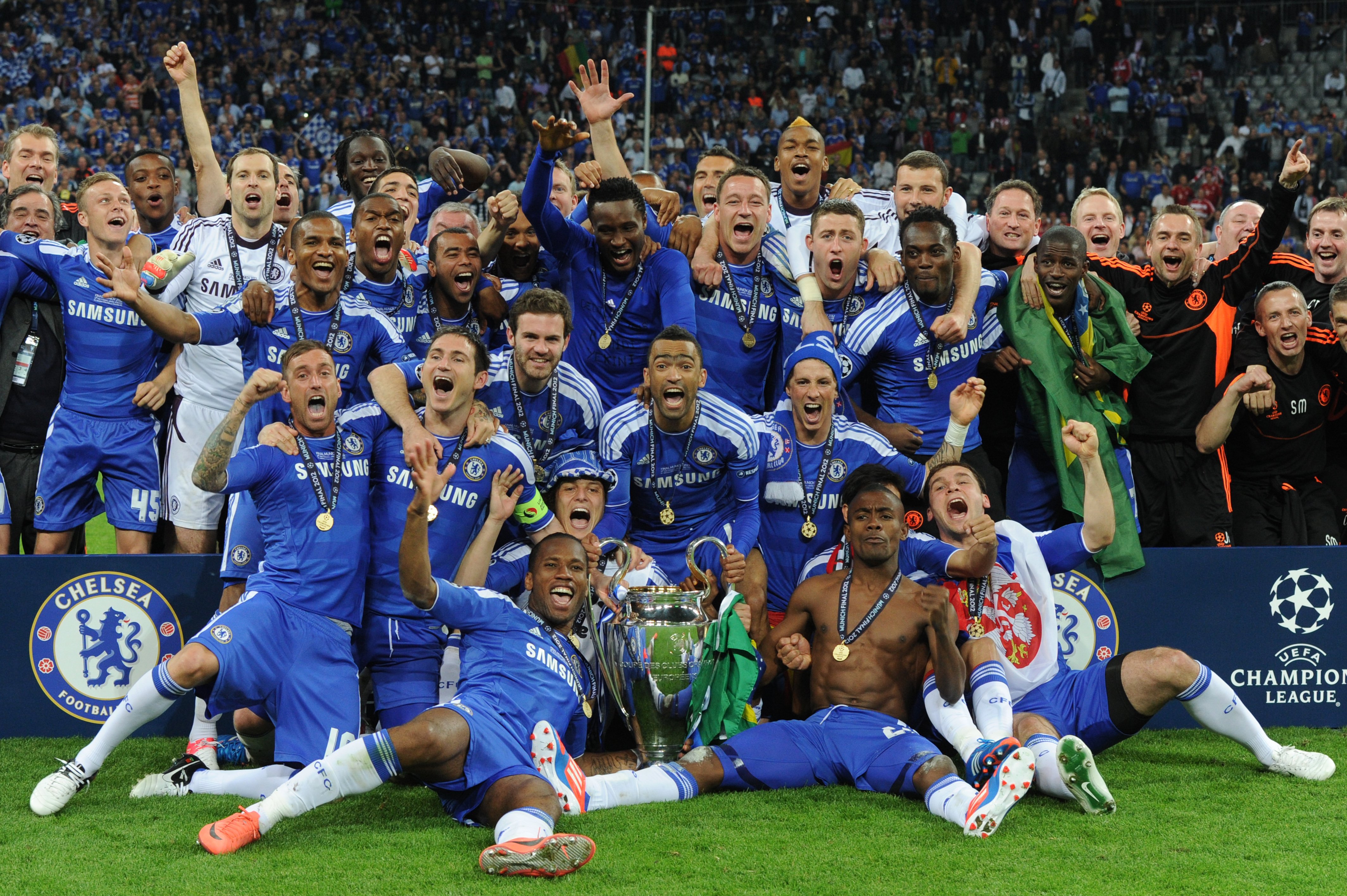 Chelsea FC signed shirts