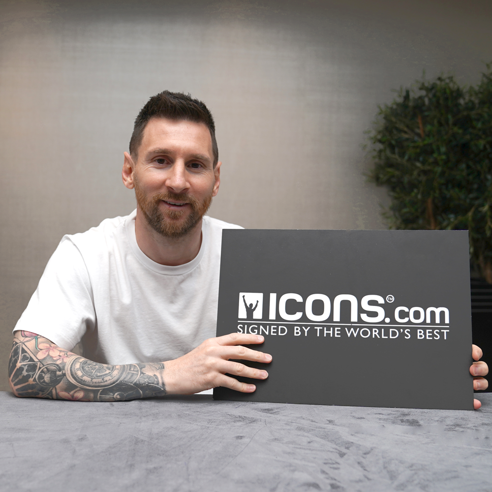 Win a Signed FIFA World Cup™ LEGO Trophy | Lionel Messi | Icons.com
