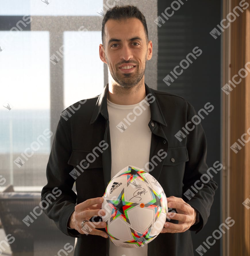 FC Barcelona and Spain Legend Sergio Busquets Signs For Icons! - Icons ...