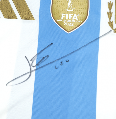 Lionel Messi Official 2026 FIFA World Cup™ Front Signed and Hero Framed Argentina 2024-25 Home Shirt