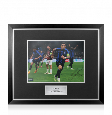 Lautaro Martinez Autographed Internazionale Photo In Premium Photo Frame: UEFA Champions League