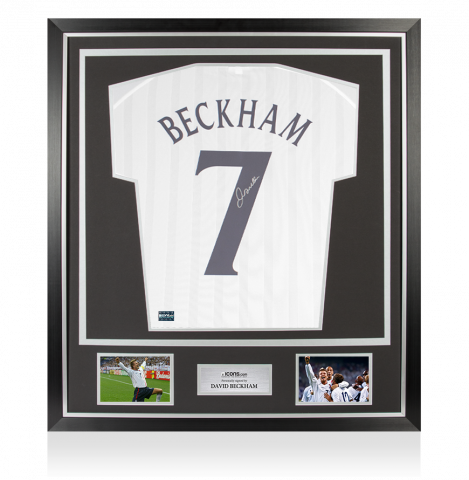 David Beckham Back Autographed England 2002 Home Jersey With Fan Style Numbers In Classic Frame