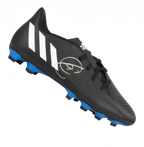 Xavi Autographed Black & White Adidas Predator Cleat